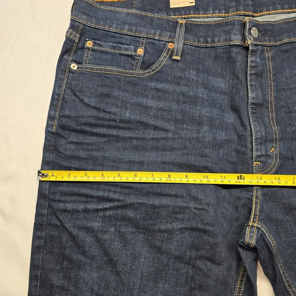levis 541‎ athletic taper stretch jeans  Men 46x29 Blue